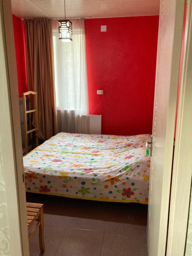Guest House Barbi Batumi Luaran gambar