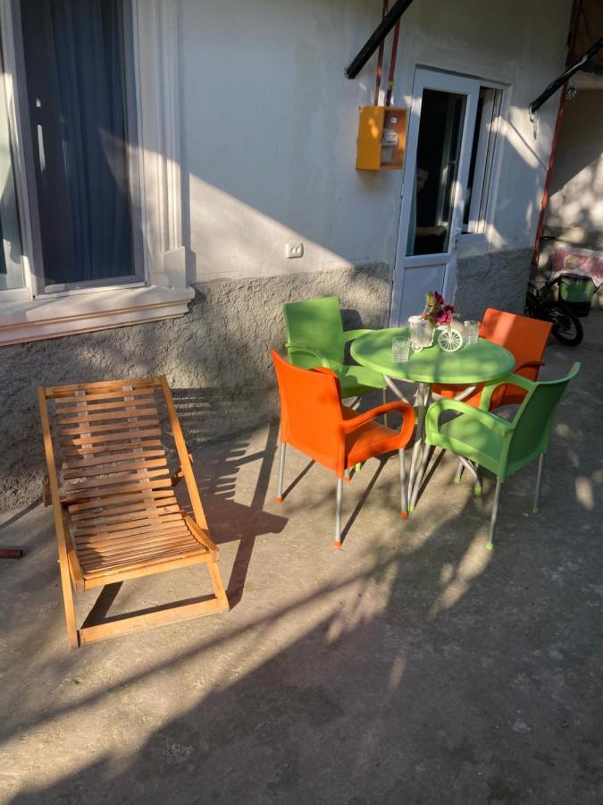 Guest House Barbi Batumi Luaran gambar