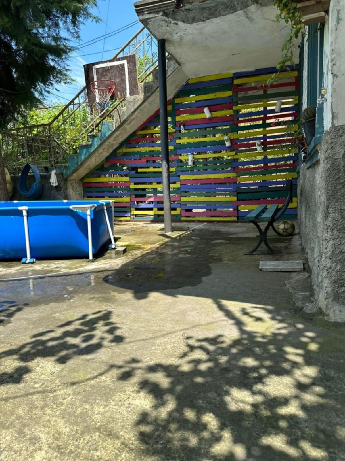 Guest House Barbi Batumi Luaran gambar