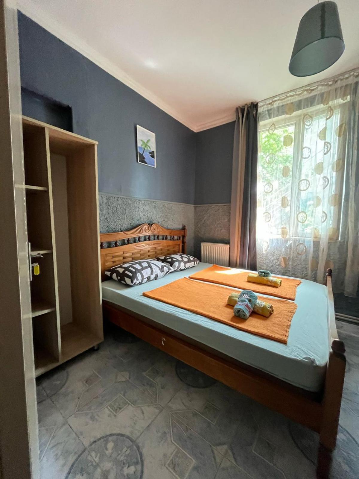 Guest House Barbi Batumi Luaran gambar